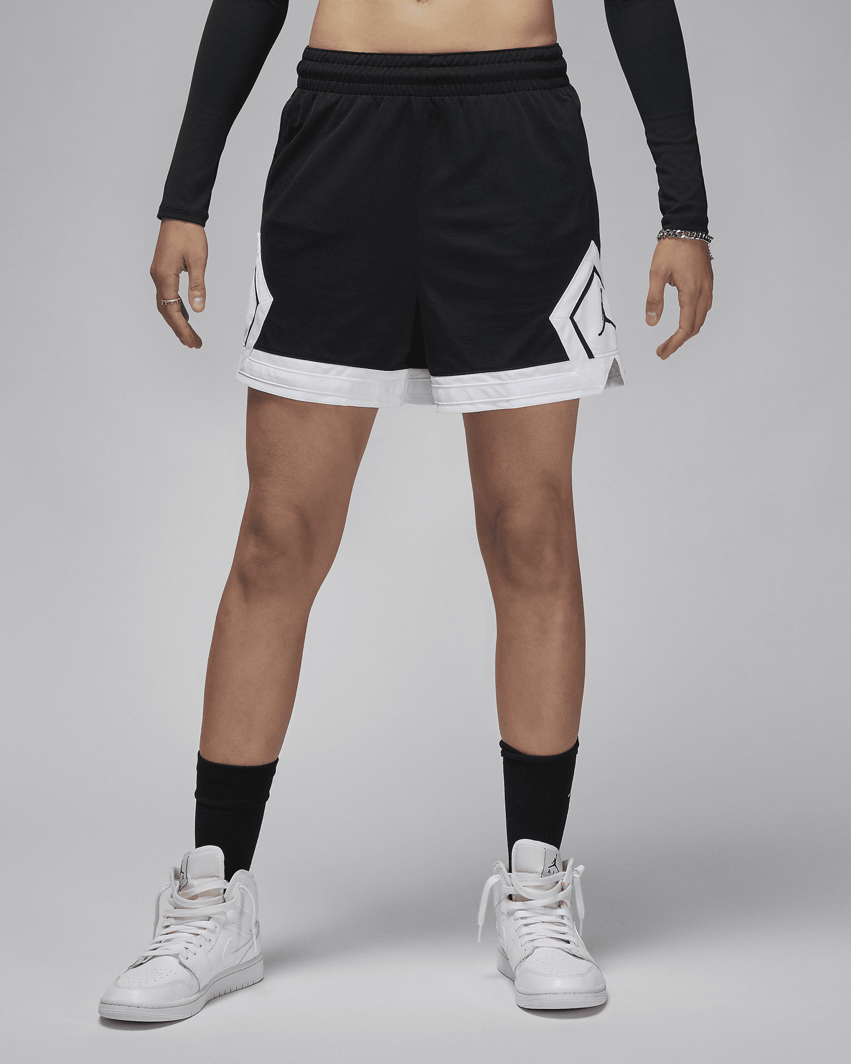 Jordan Sport Women's 4" Diamond Shorts - 1
