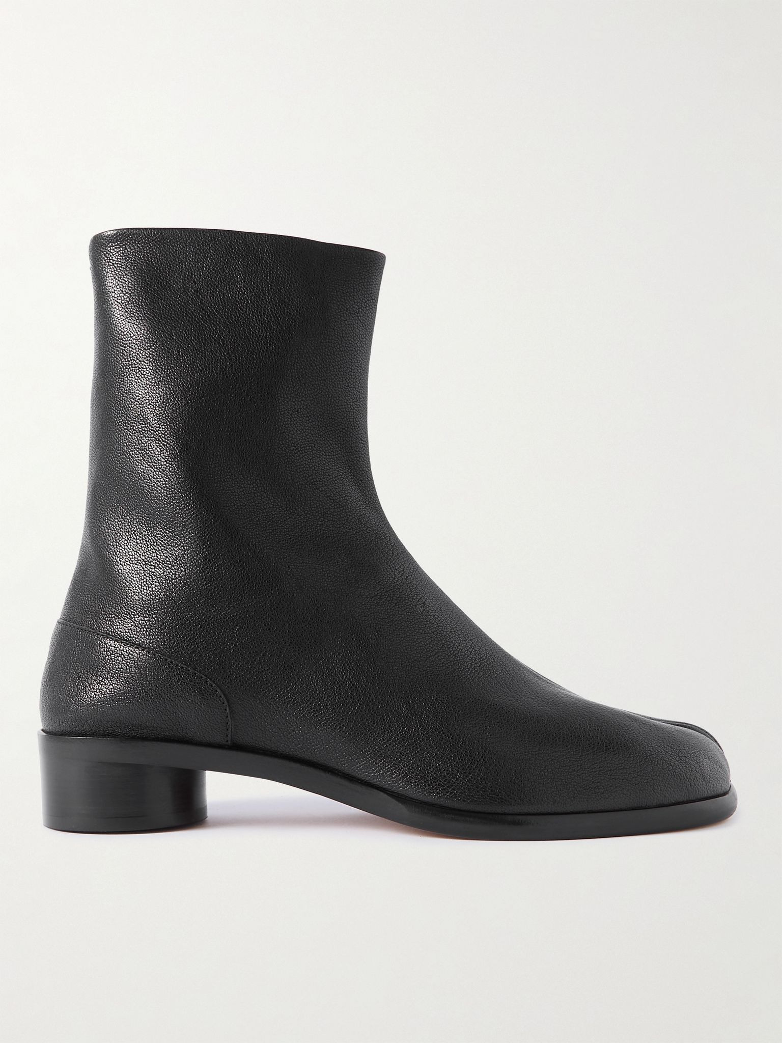 Tabi Split-Toe Full-Grain Leather Chelsea Boots Black - 1
