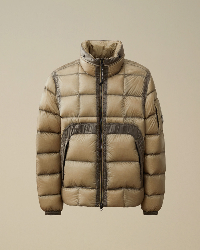 C.P. Company D.D. Shell Hooded Short Down Jacket | REVERSIBLE