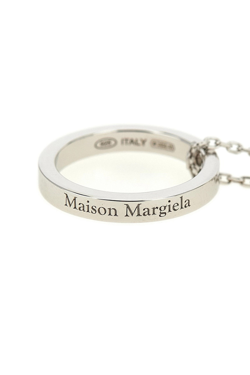Maison Margiela Ring necklace outlook