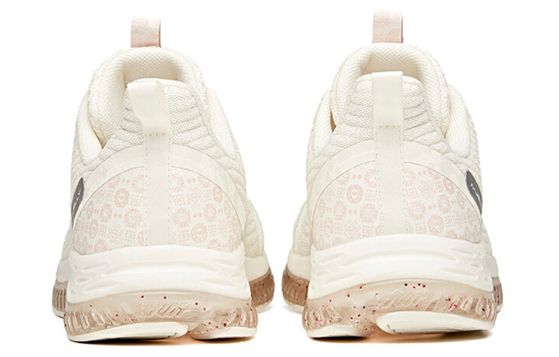 ANTA (WMNS) ANTA Running Series Sneakers 'Elastic White Silver' 122115501-5 outlook