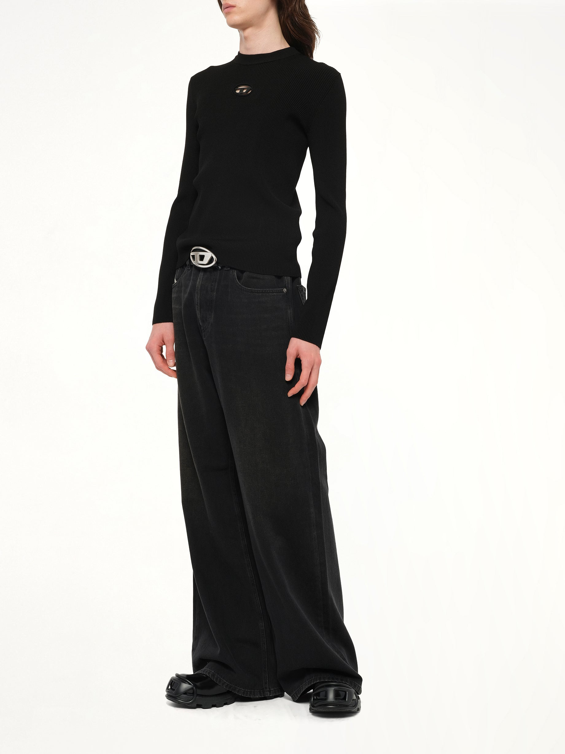 K-Zackary-Round Sweater In Black - 4