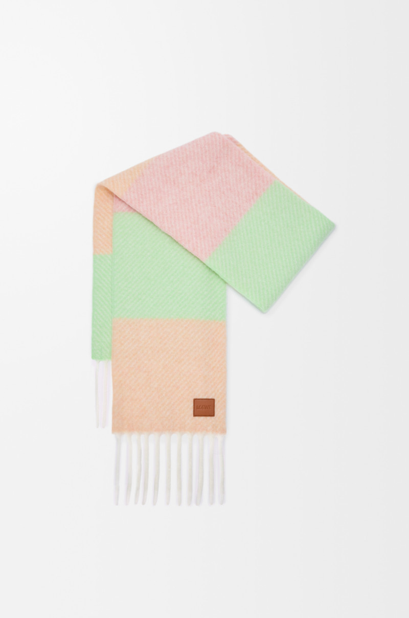 Scarf in alpaca and wool blend 1