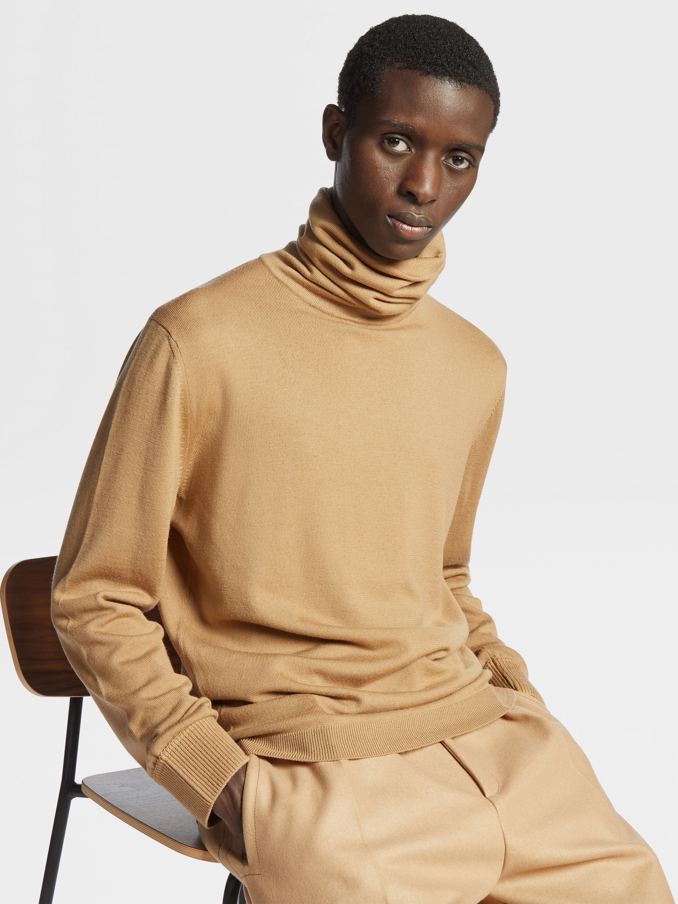 BEIGE WOOL TURTLENECK - 5