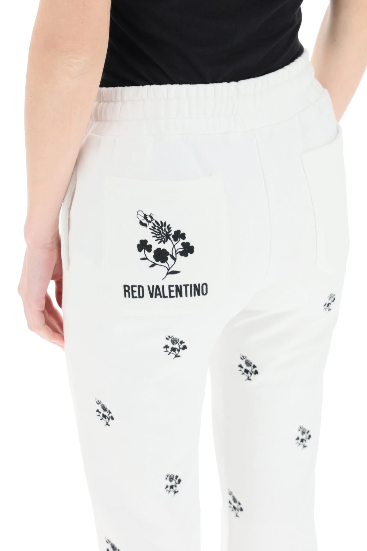 SWEATPANTS WITH EMBROIDERIES - 5