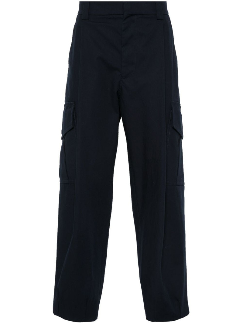 tapered trousers 1