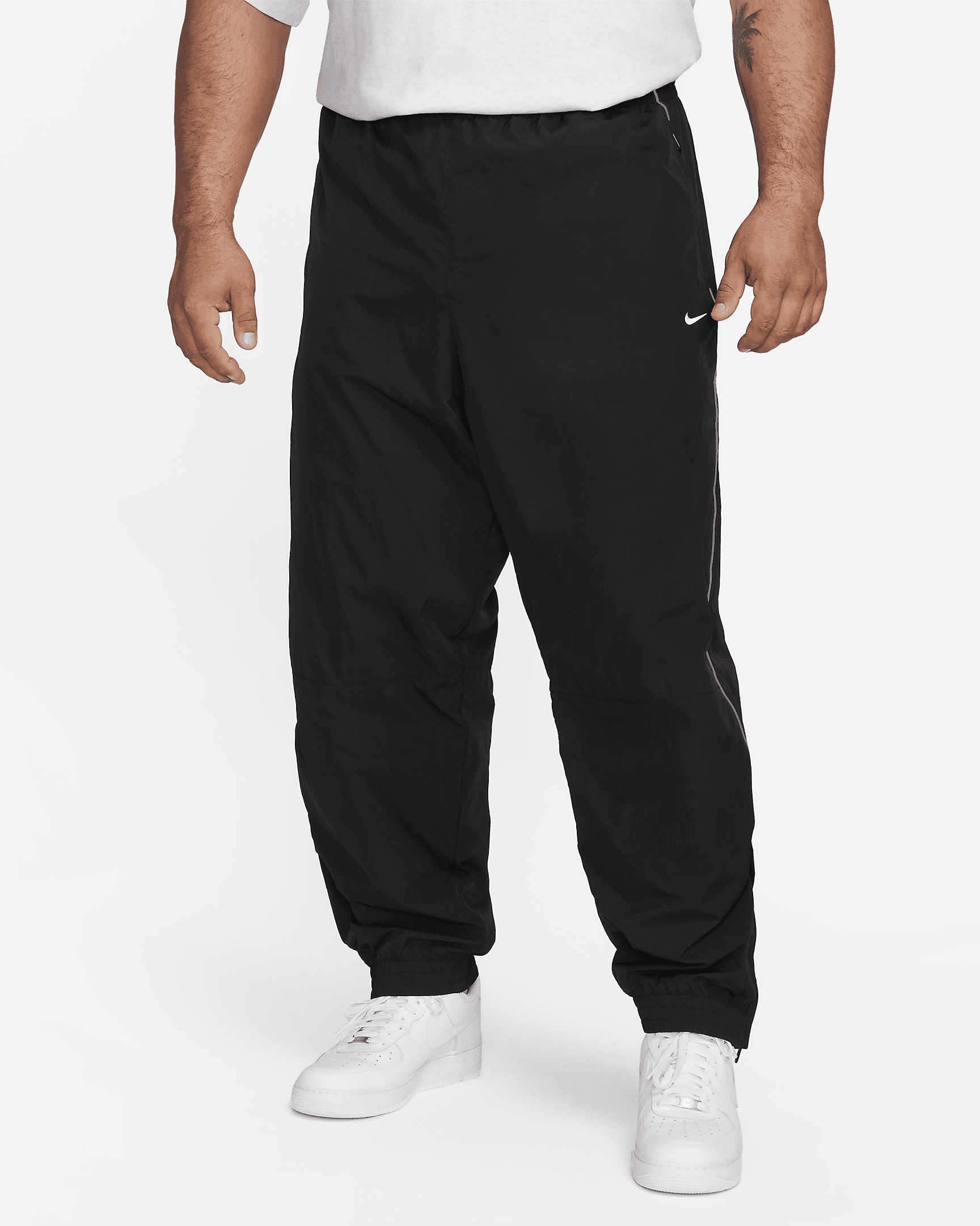 Nike Solo Swoosh Men's Track Pants - 9