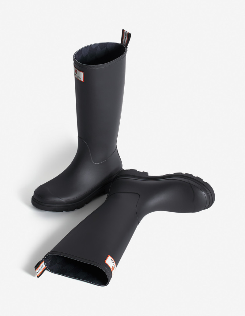 MAISON KITSUNE x HUNTER UNISEX DOWNPOUR TALL BOOTS 7