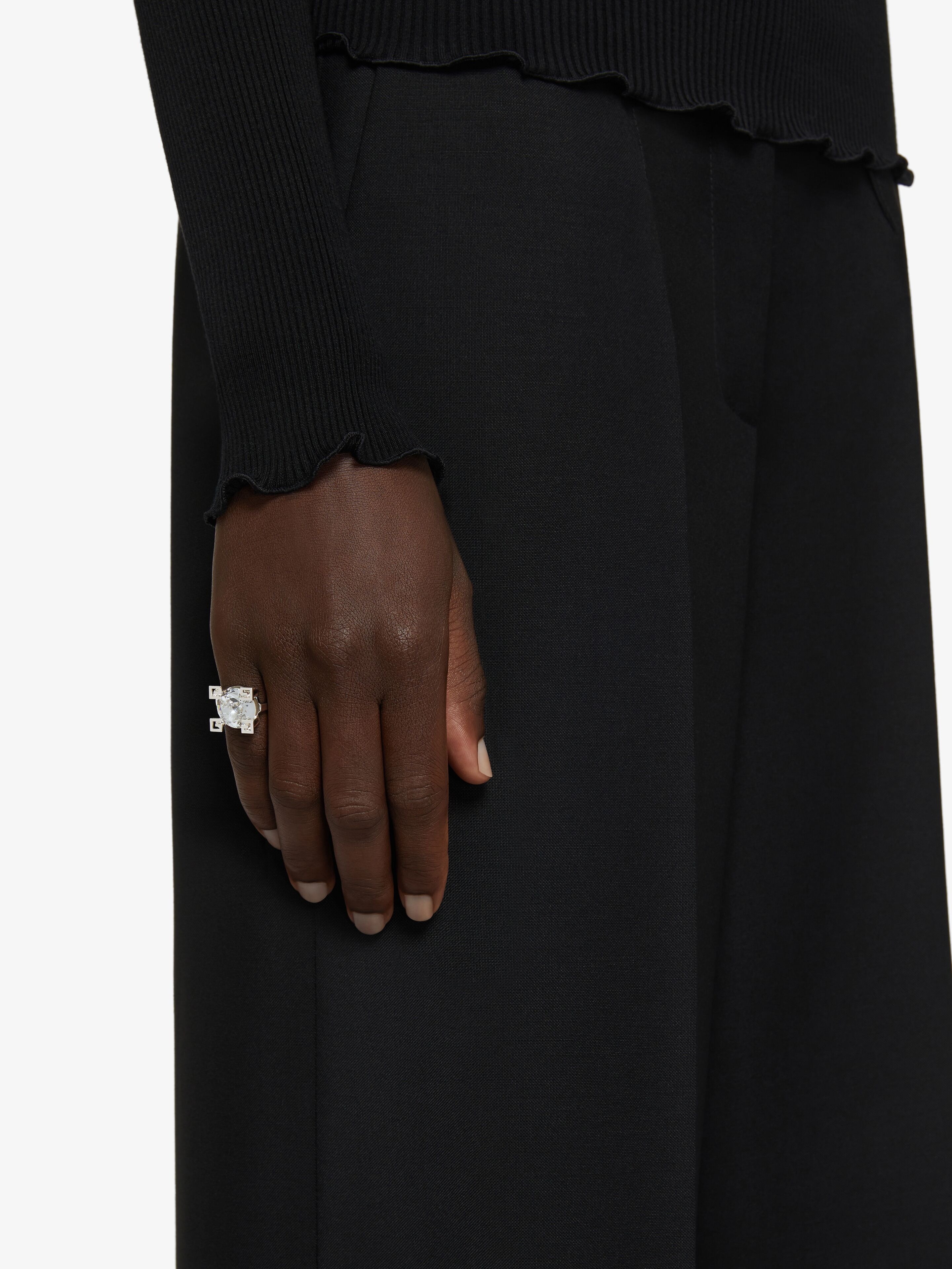 4G CLAW RING WITH CRYSTALS - 3