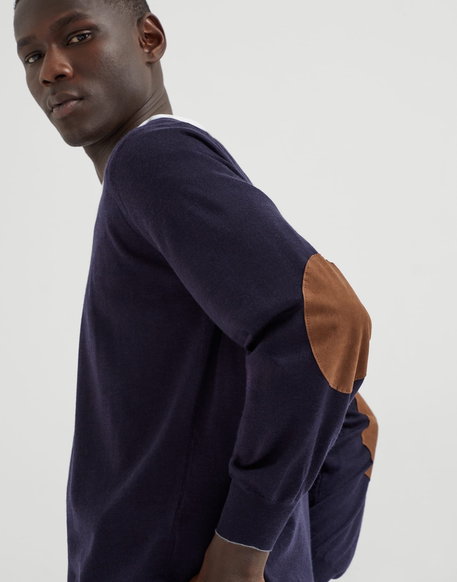 Virgin wool and cashmere lightweight sweater with patches - 3