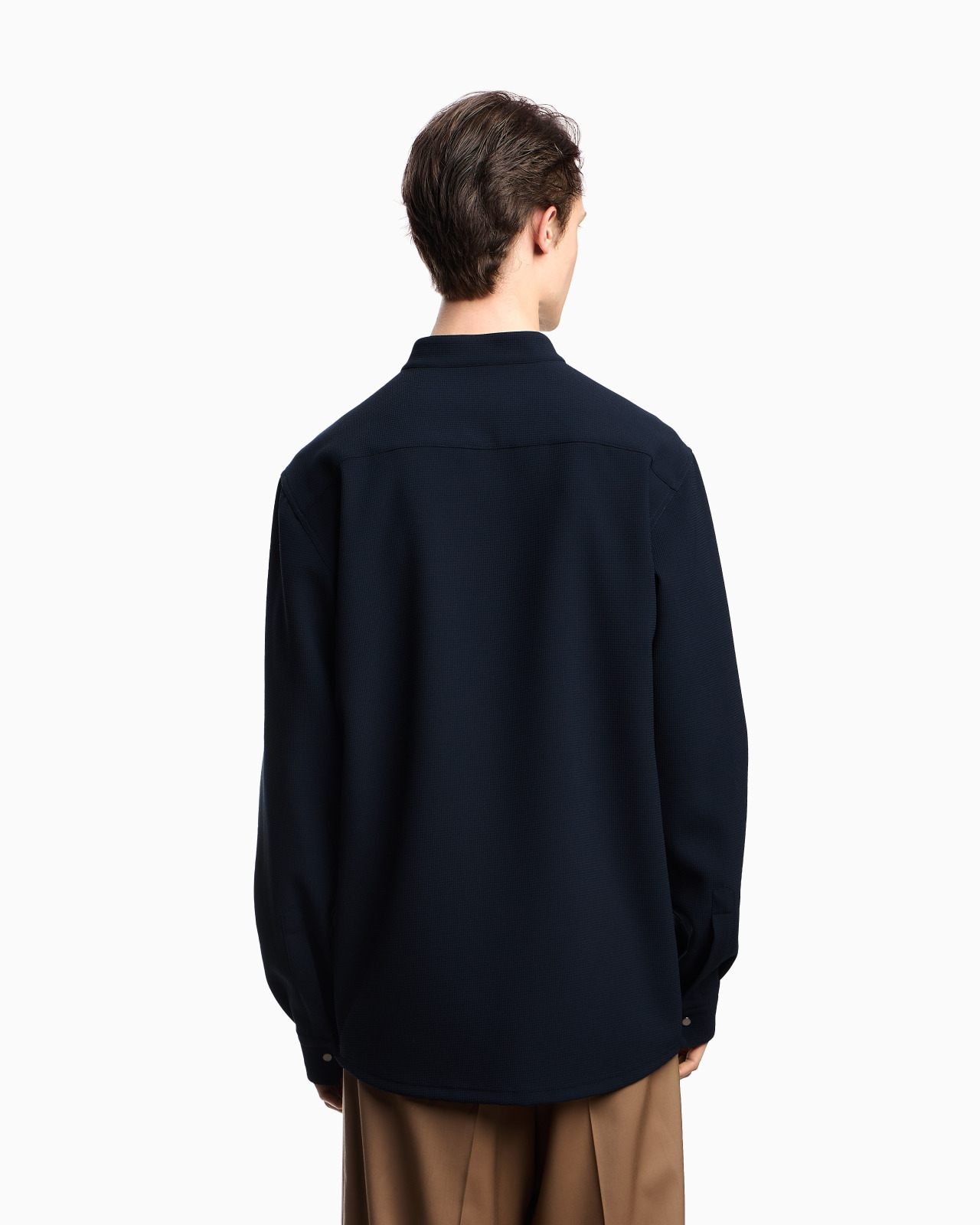 ICON GURU-COLLAR SHIRT IN 3D PIQUÉ-EFFECT JERSEY CRÊPE - 3