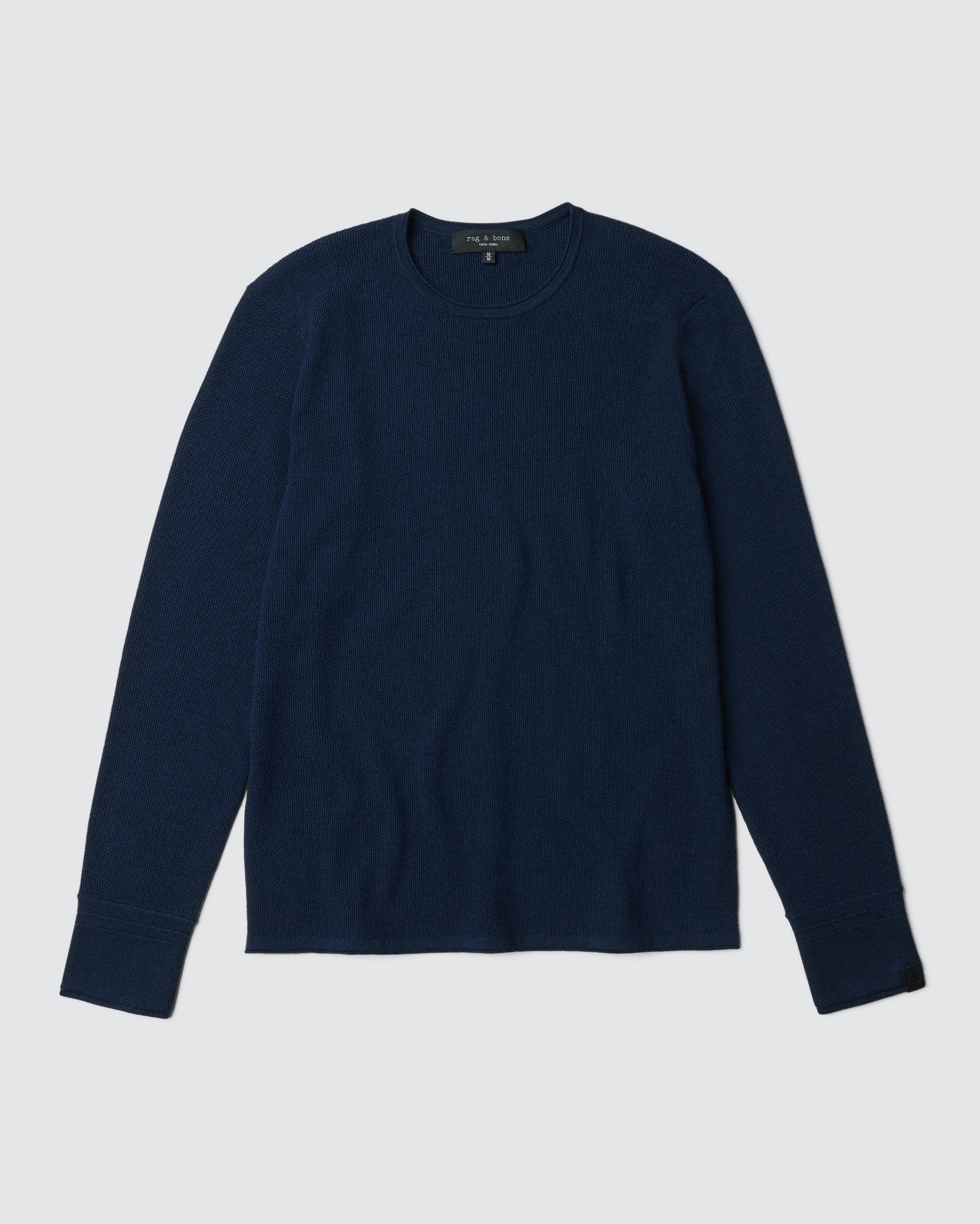 Martin Merino Crew
Classic Fit - 2
