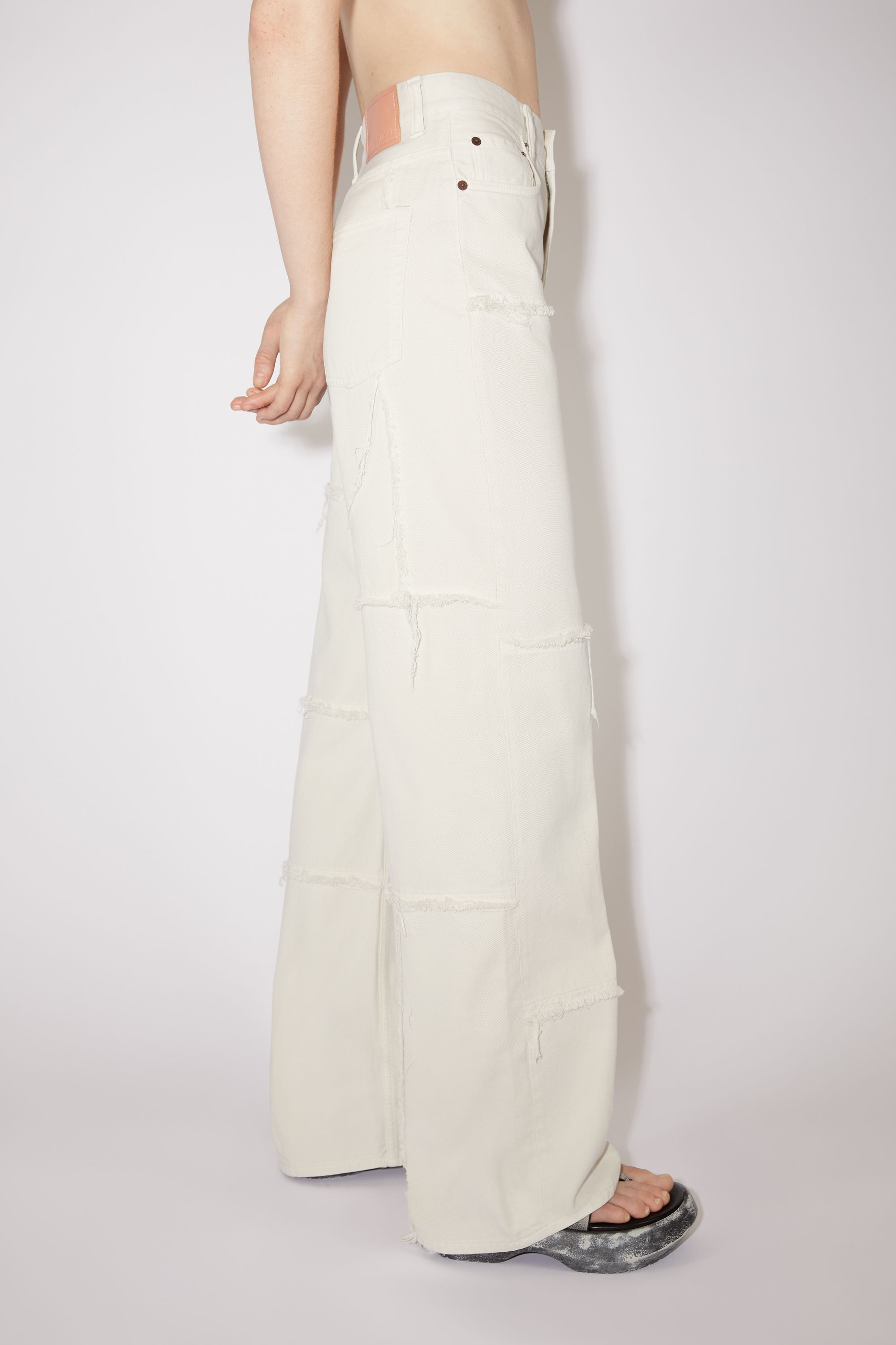 Patchwork loose fit jeans - White - 4
