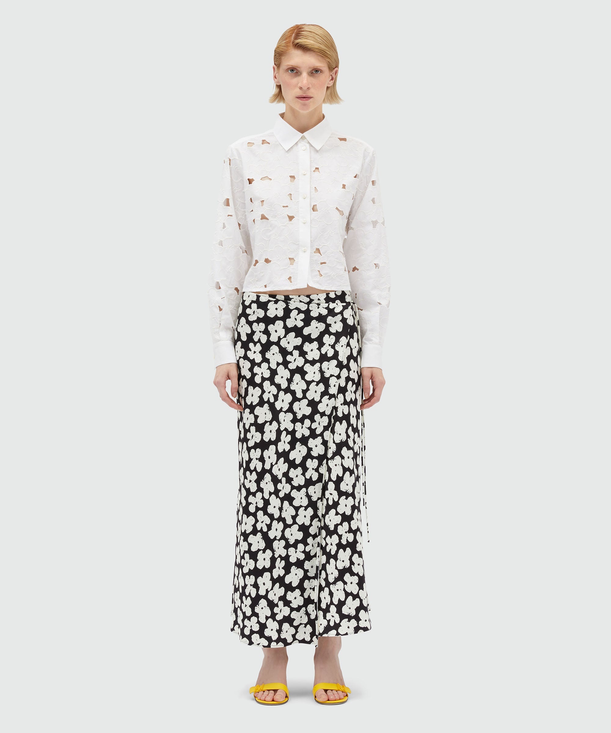 Fluid midi skirt in "Puffy flowers" print satin - 2