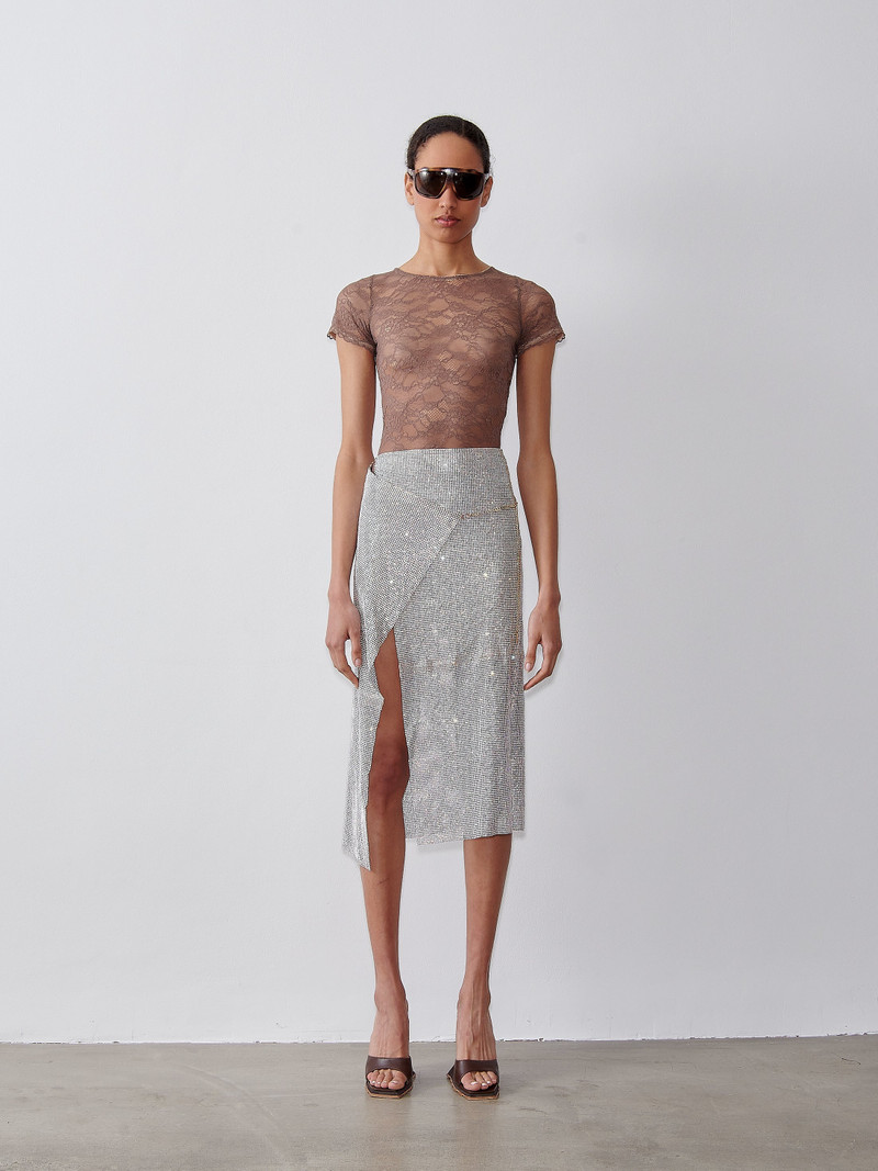 POSTER GIRL EDIE TEE MARLBORO LIGHT outlook