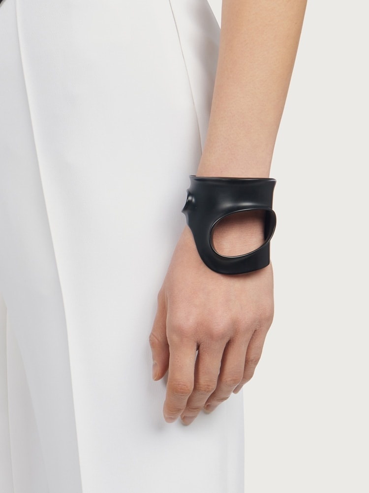 SCULPTURAL BRACELET - M/L - 2