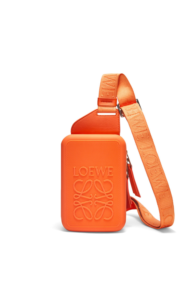 Molded Sling in diamond rubber and calfskin 1