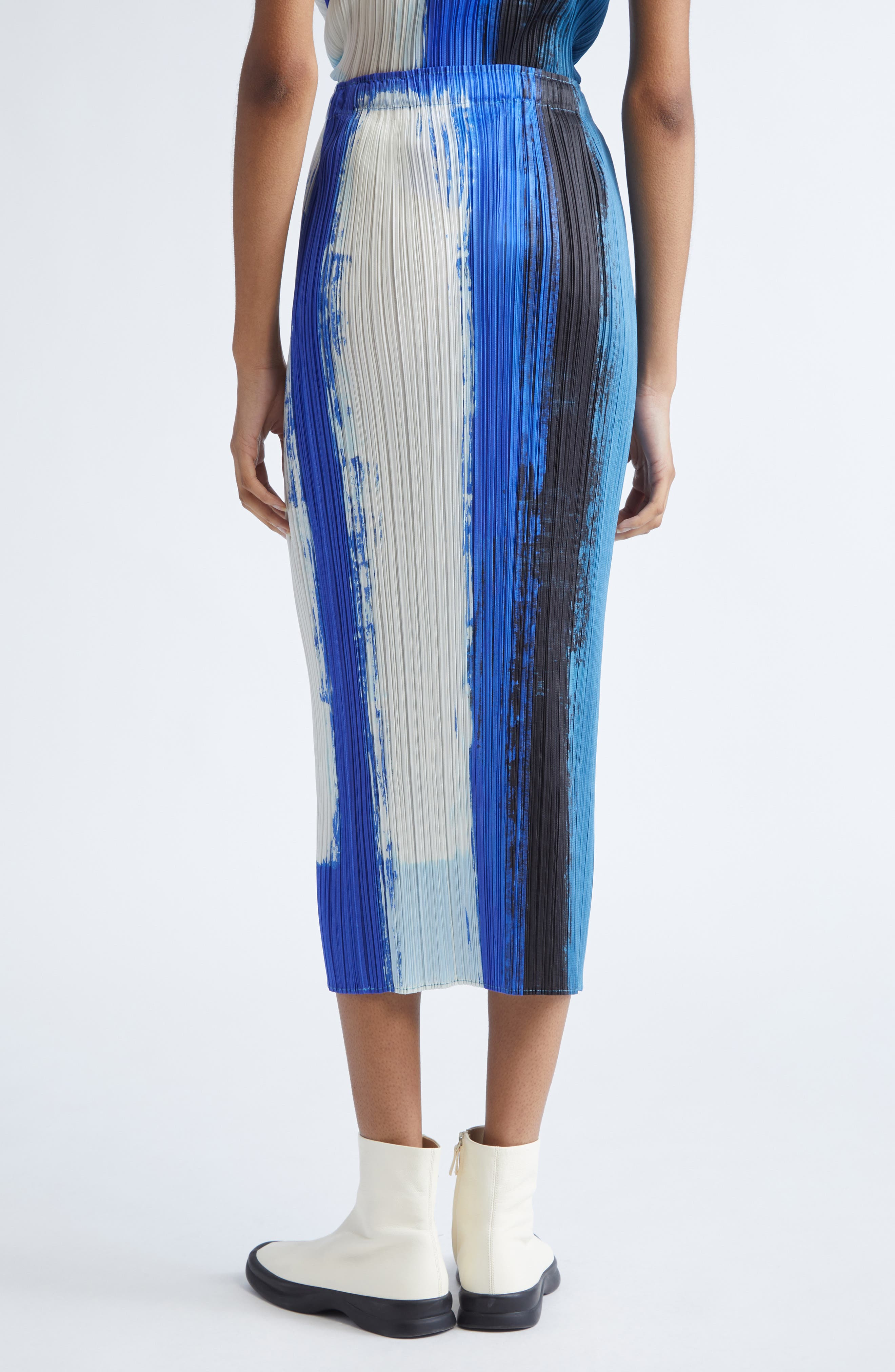 Pleats Please Issey Miyake Jump Print Pleated Skirt in Blue at Nordstrom - 3