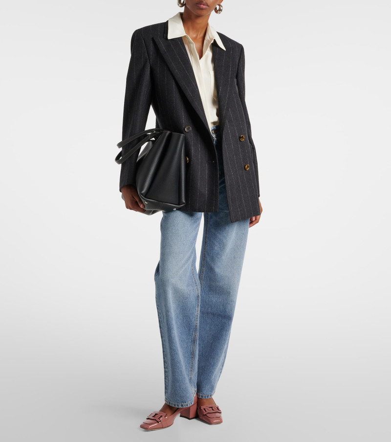 Tod's Patent leather pumps outlook