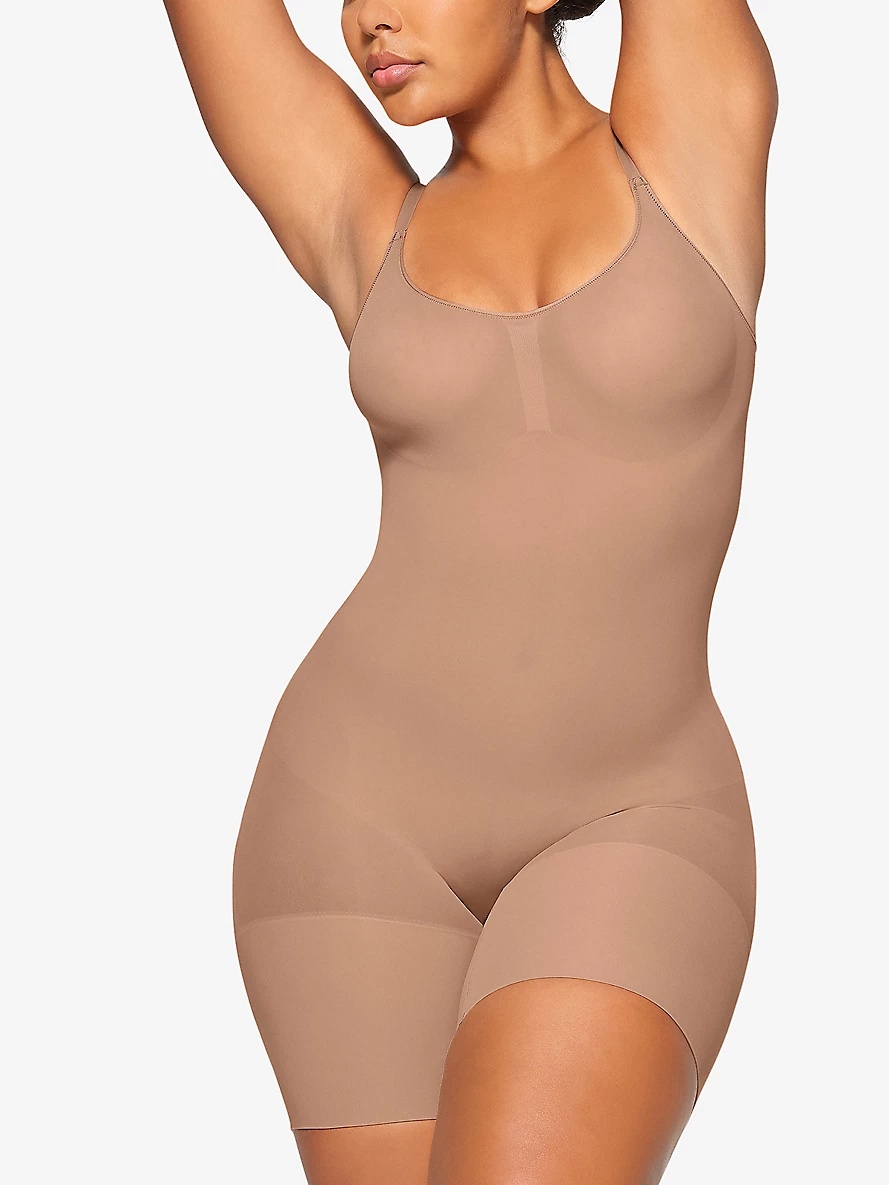 Everyday Sculpt ruched stretch-woven body - 2