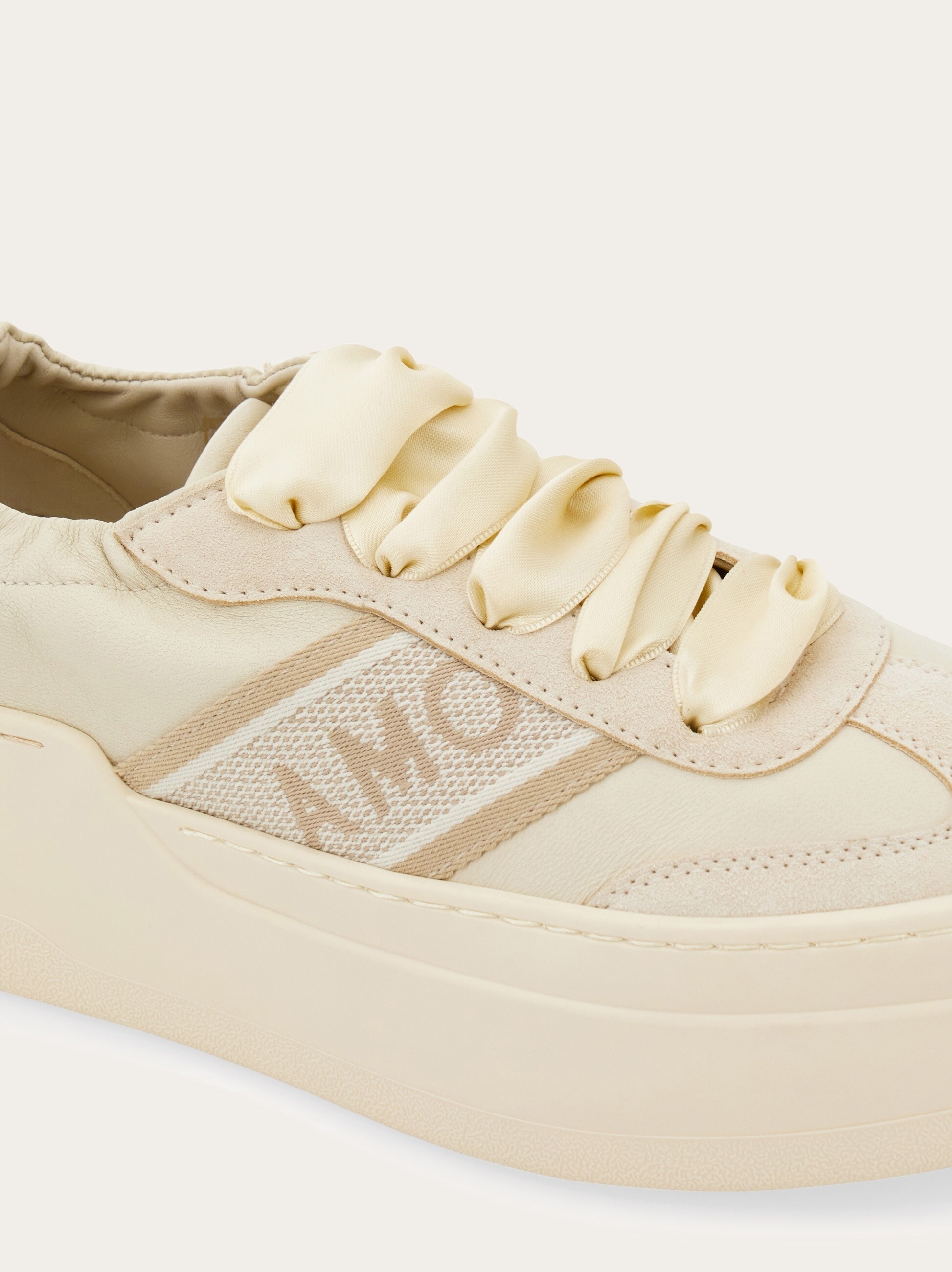 Wedge sneaker - 6