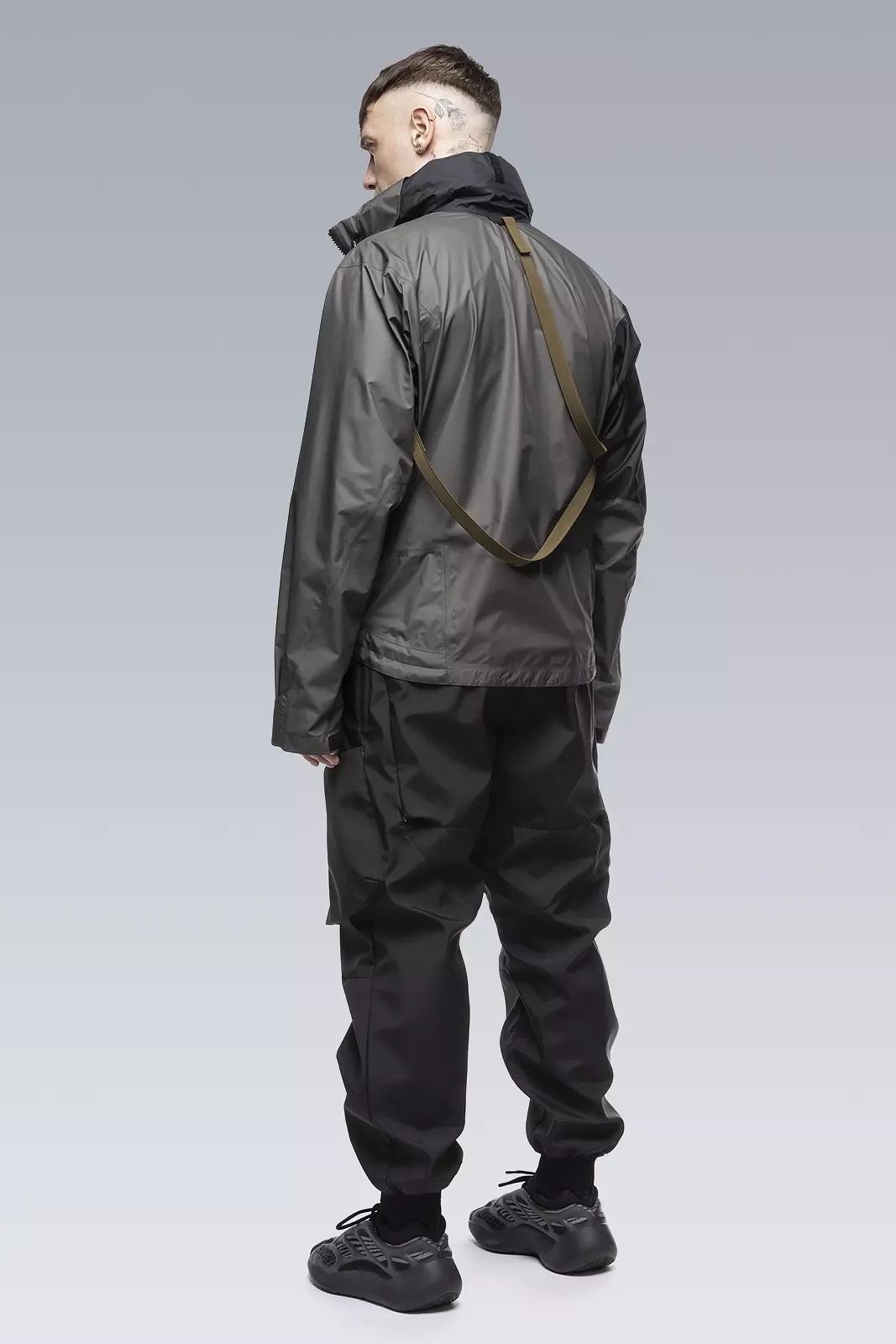 J104-GTPL 2L Gore-Tex Paclite Plus Jacket BLACK/GRAY - 5