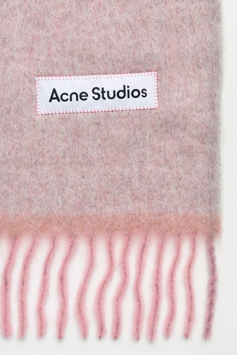 Acne Studios ACNE STUDIOS HEAVY SCARF DUSTY PINK outlook