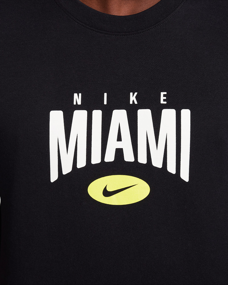 Nike Sportswear T-Shirt 4