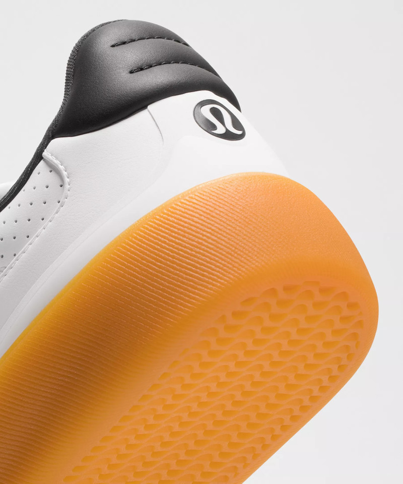 Men's Cityverse Perforated Sneaker 9