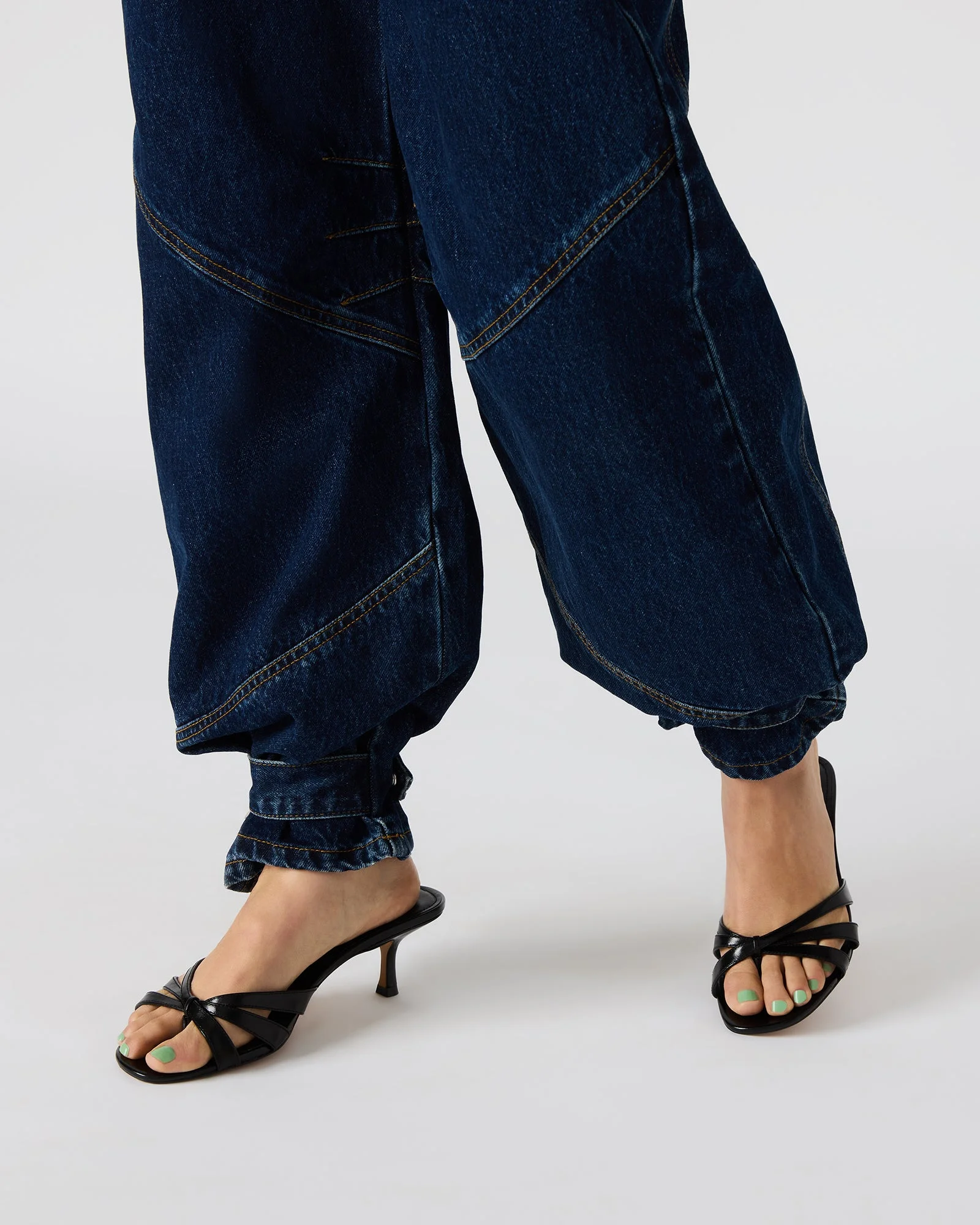 TRE DARK WASH JEAN - 1
