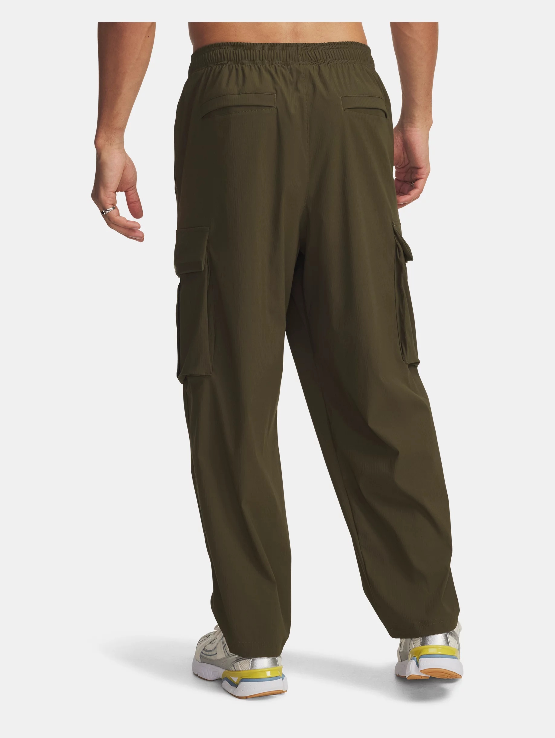 UA Unstoppable Textured Woven - 2