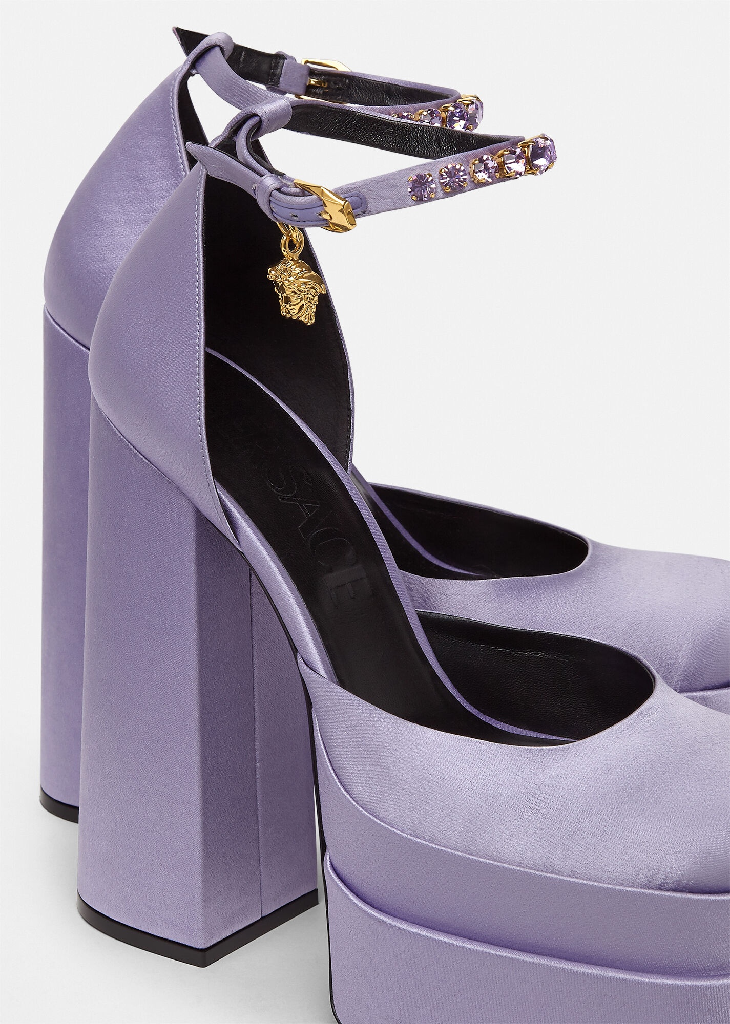 Medusa Aevitas Platform Pumps - 3