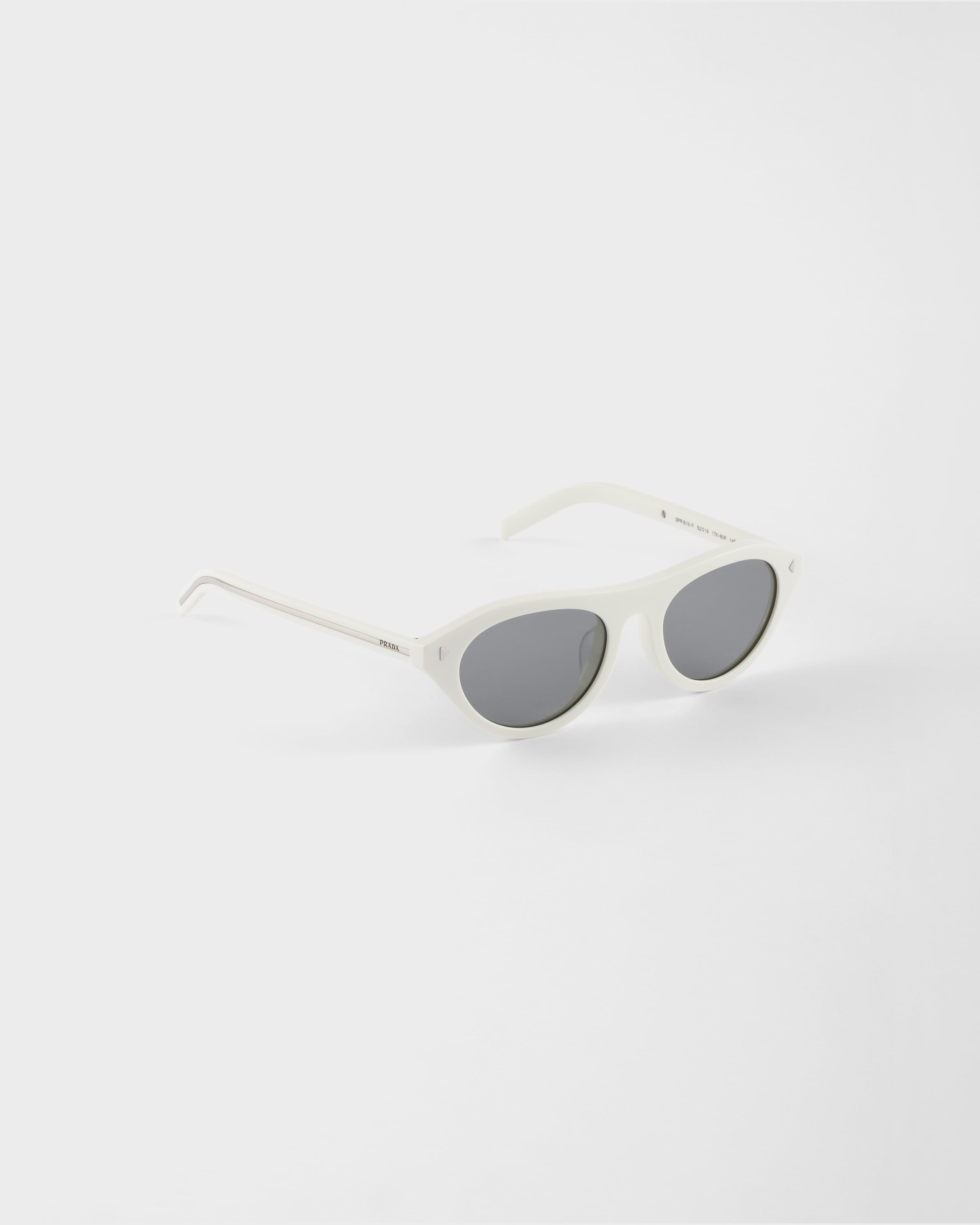 Prada sunglasses with the iconic metal plaque - 3