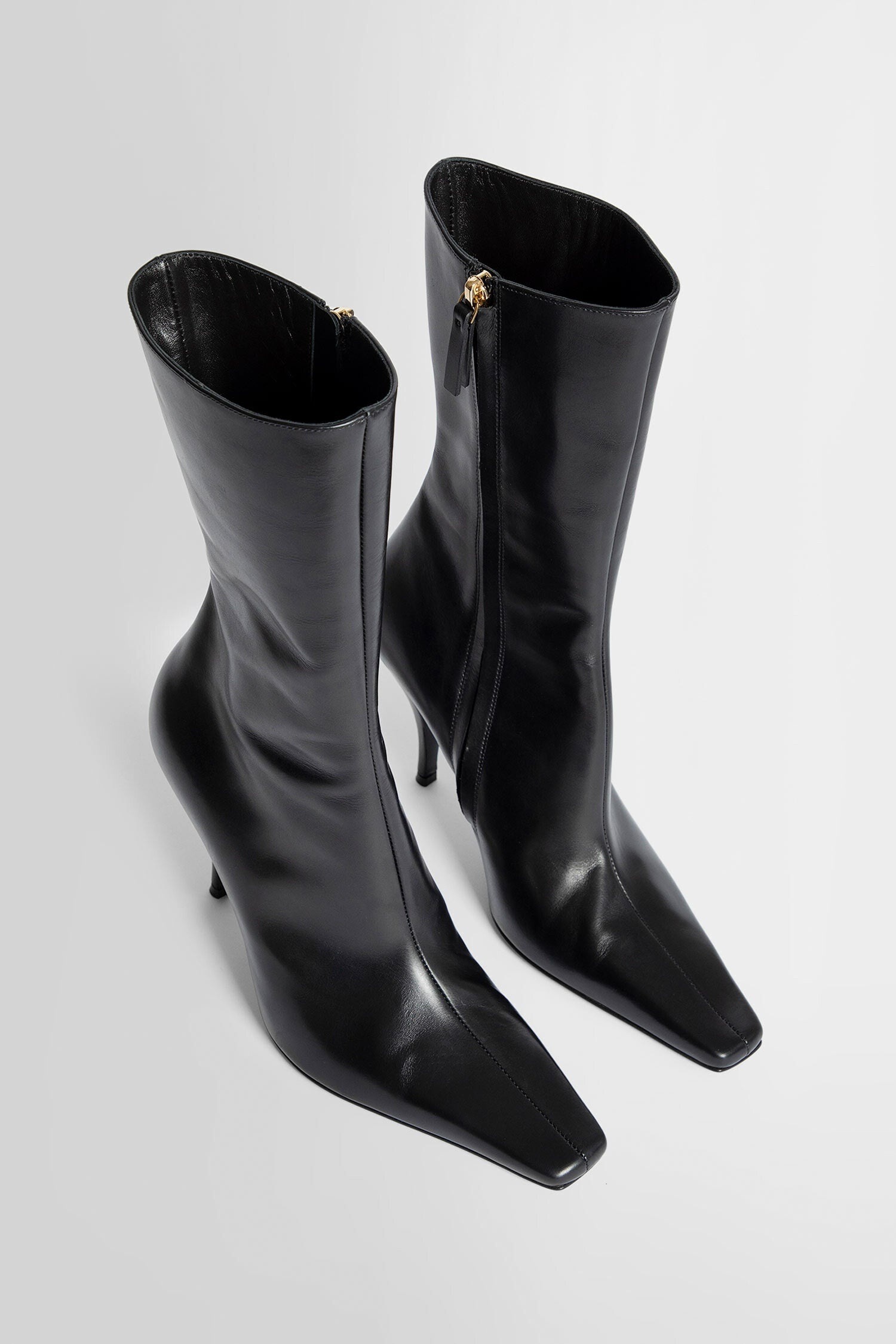 THE ROW WOMAN BLACK BOOTS - 6