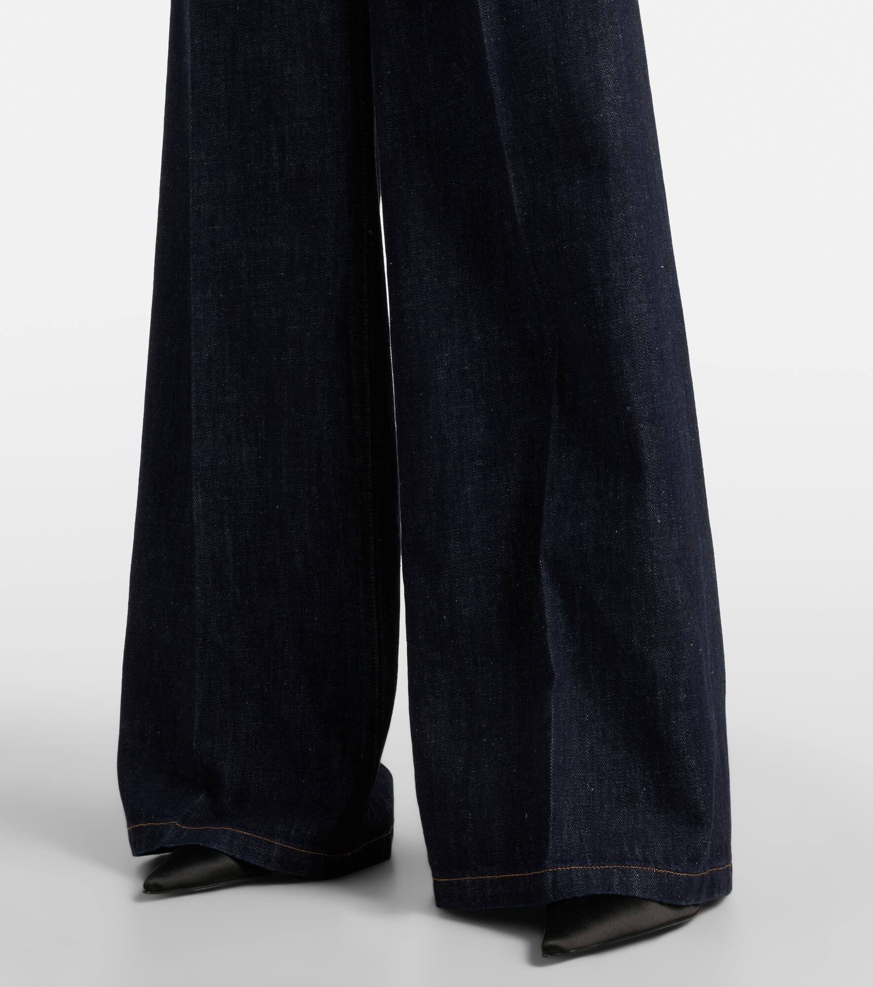 Mid-rise flared jeans - 5