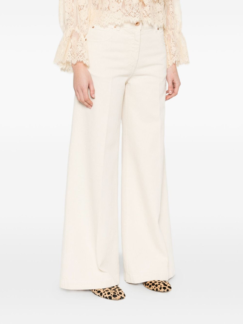 wide-leg jeans 3