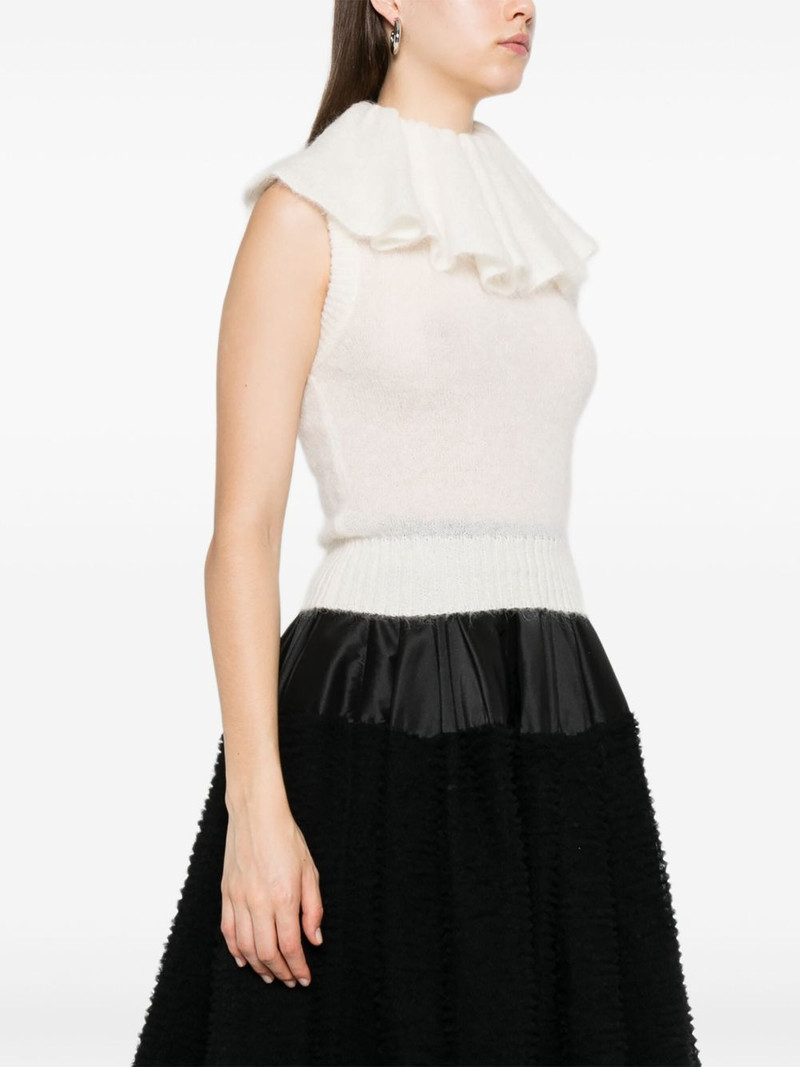 ruffled sleeveless top 3