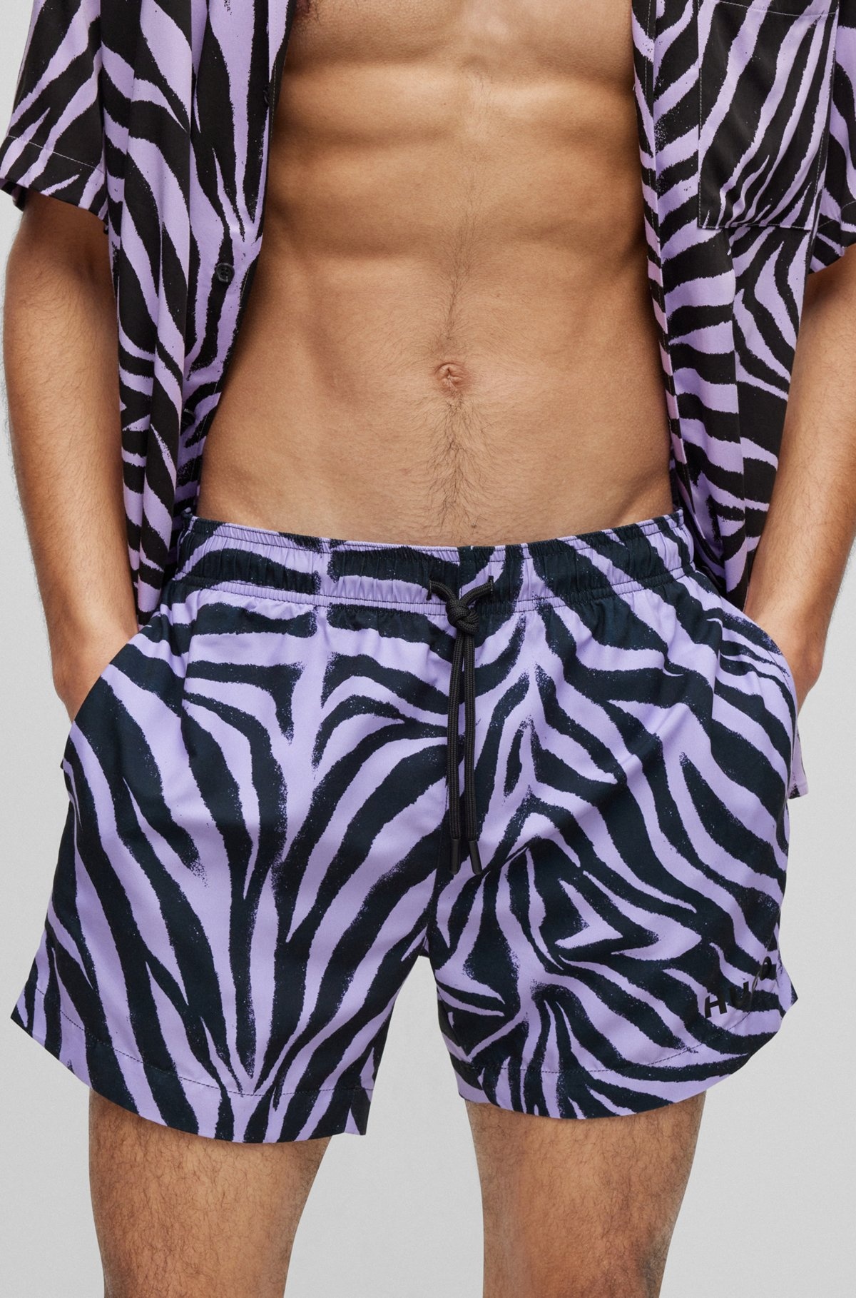 QUICK-DRY ANIMAL-PRINT SWIM SHORTS - 3