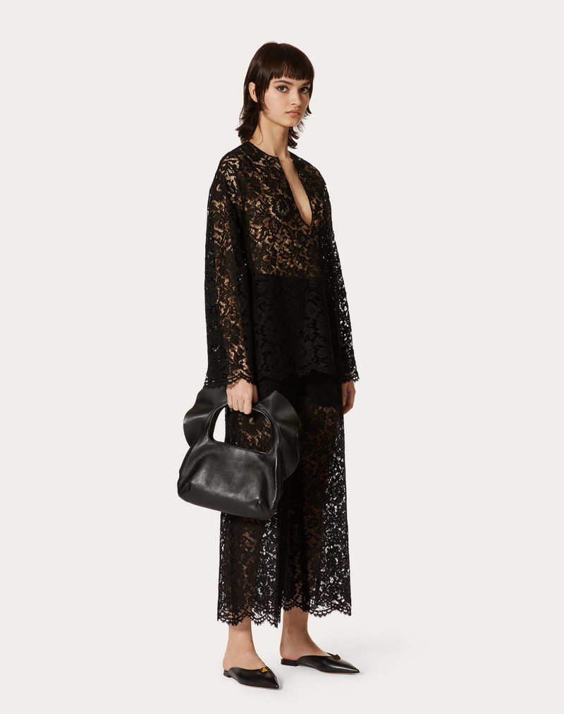 Valentino HEAVY LACE PANTS outlook