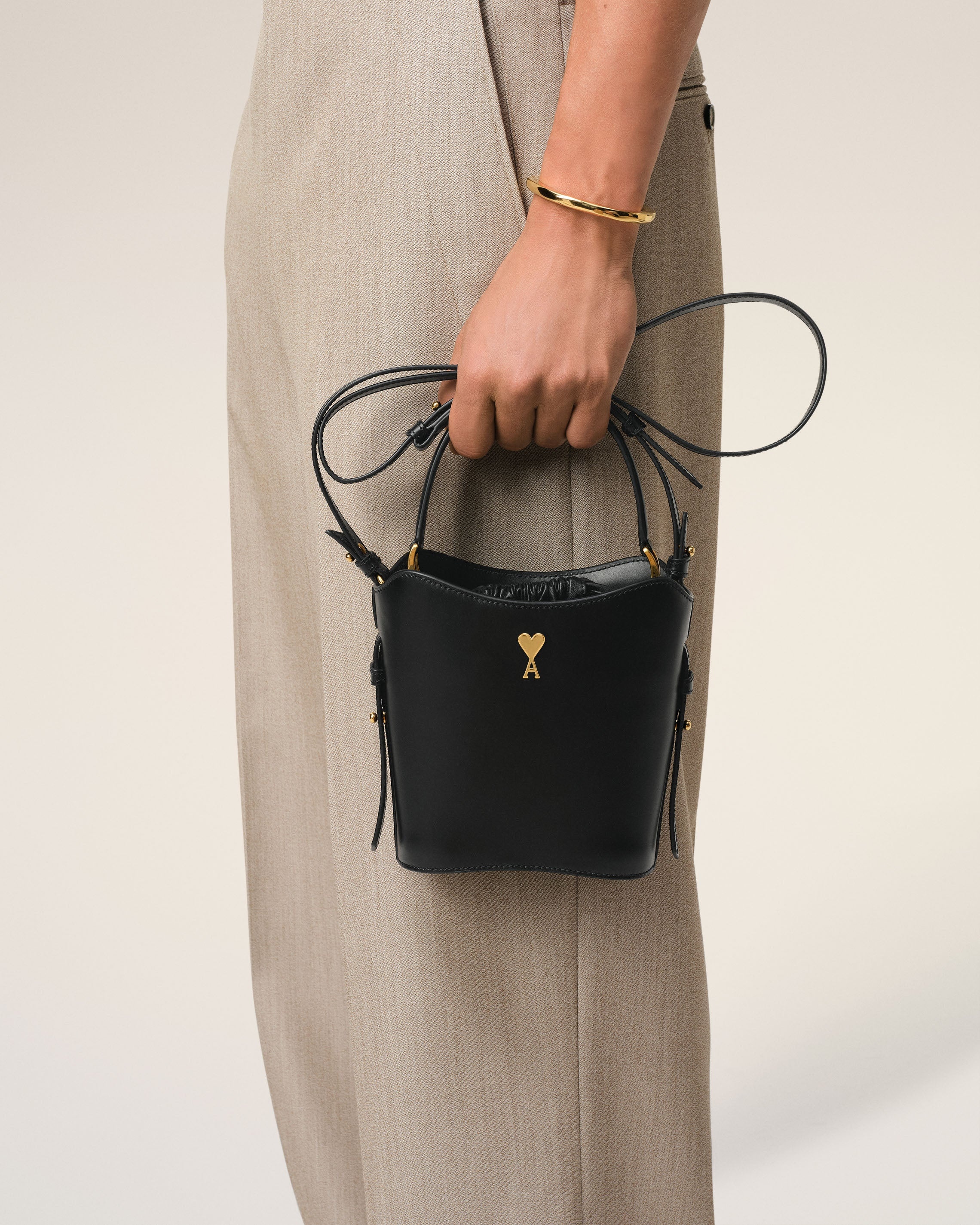 BLACK LEATHER MINI PARIS PARIS BUCKET BAG - 6