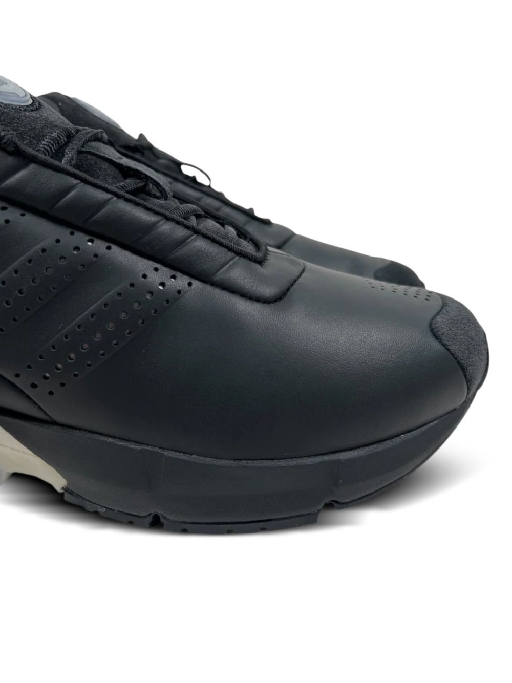 A3 sneakers - 2