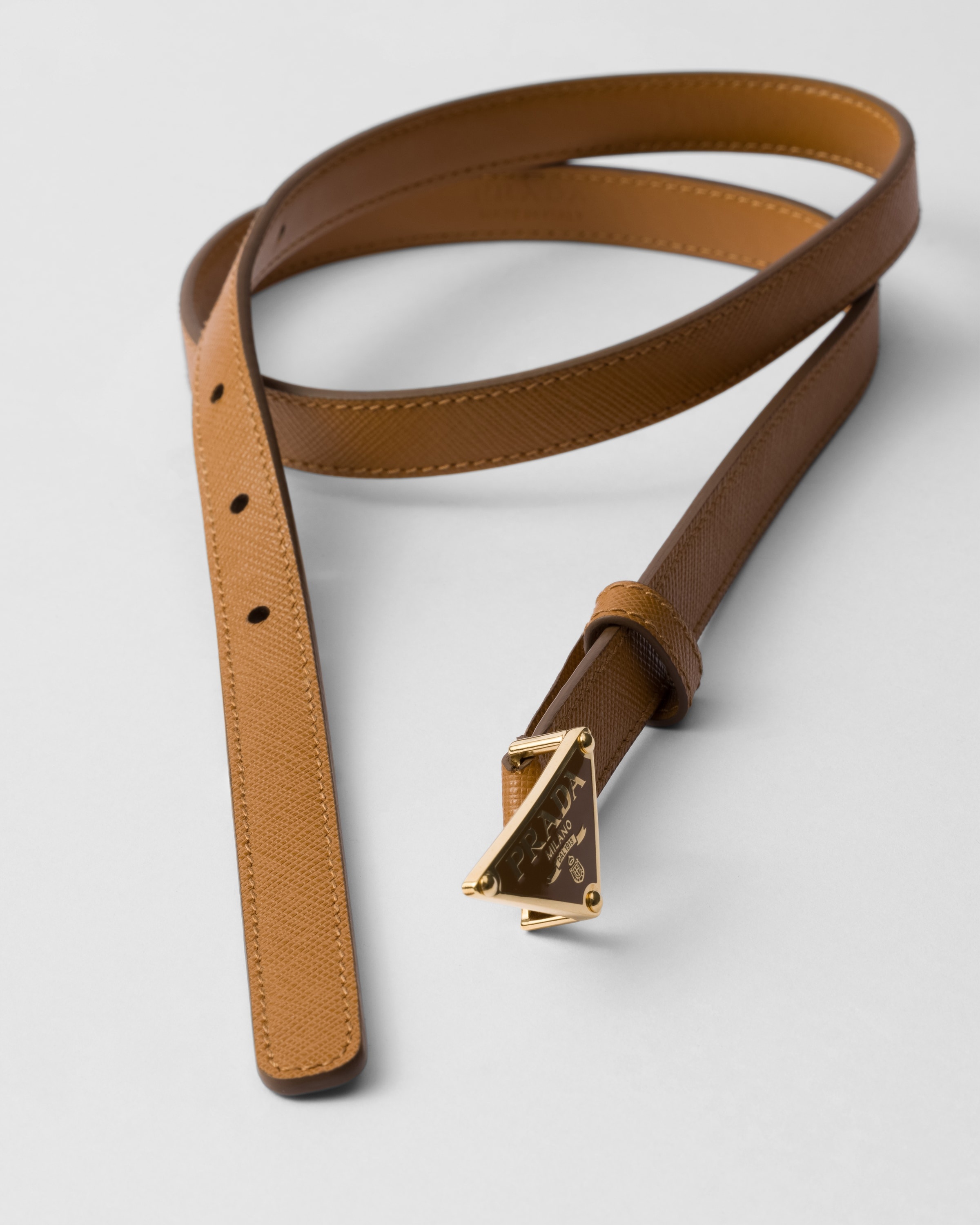 Prada Saffiano leather belt | REVERSIBLE