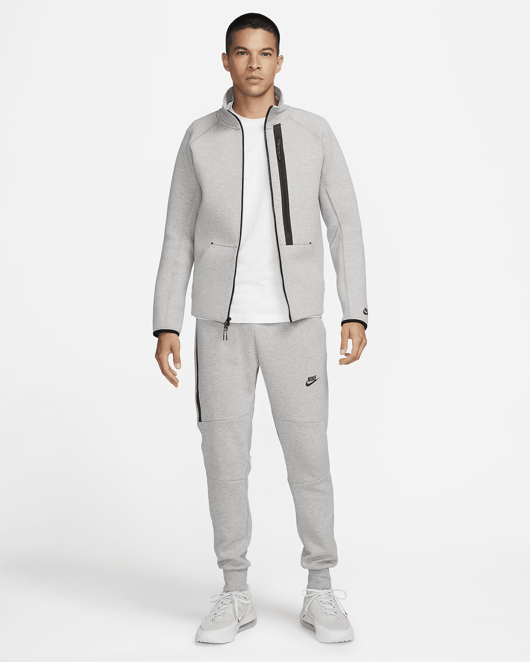 Nike Nike Sportswear Tech Fleece OG Men s Slim Fit Jacket REVERSIBLE