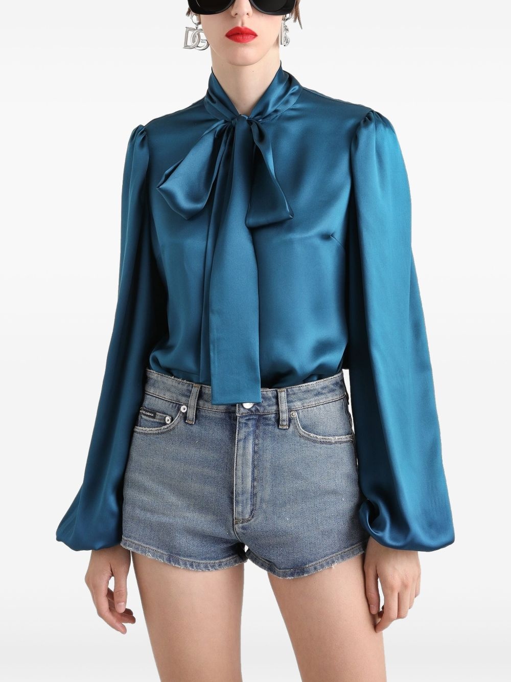 denim shorts - 4