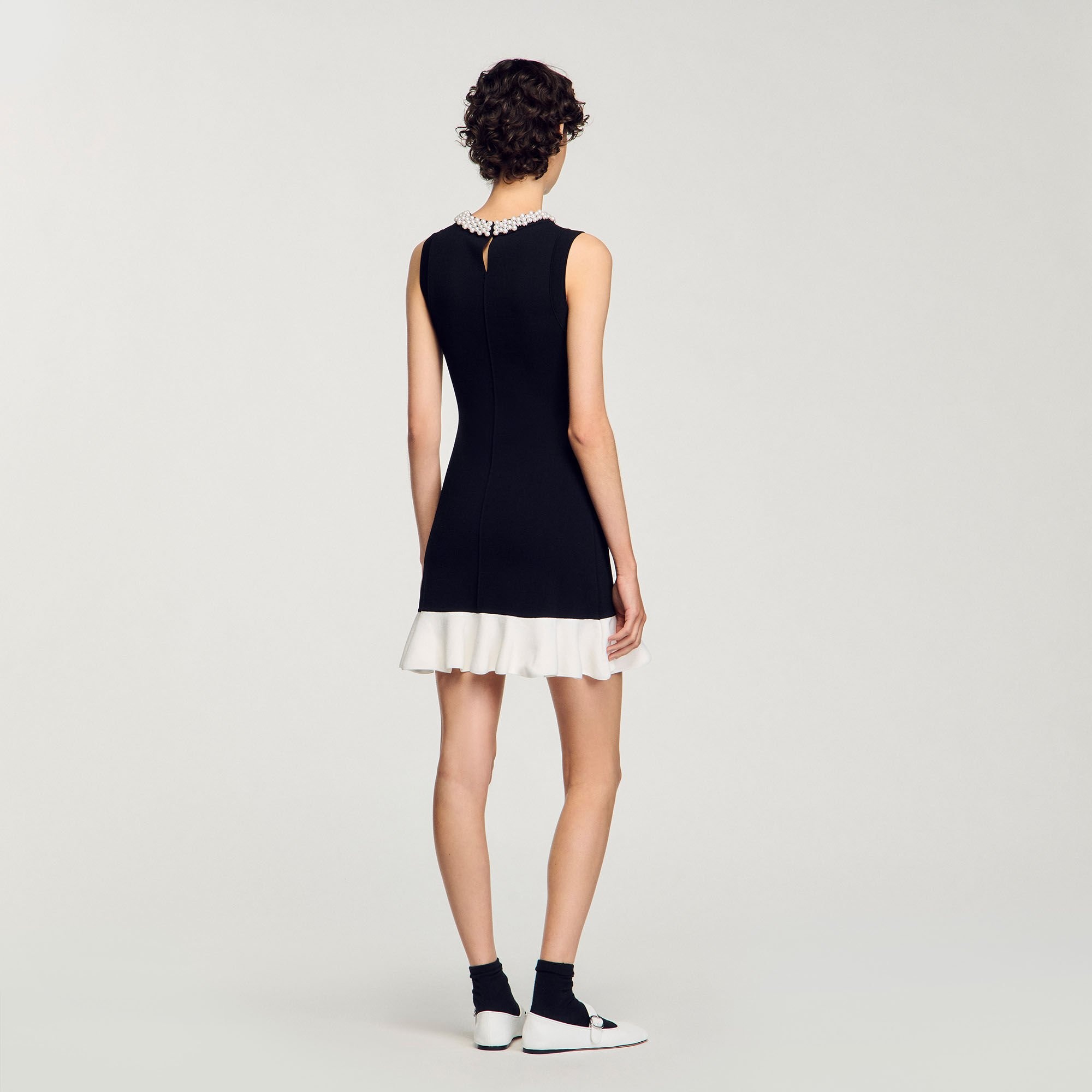 MINI KNIT DRESS WITH BEADED NECK - 5