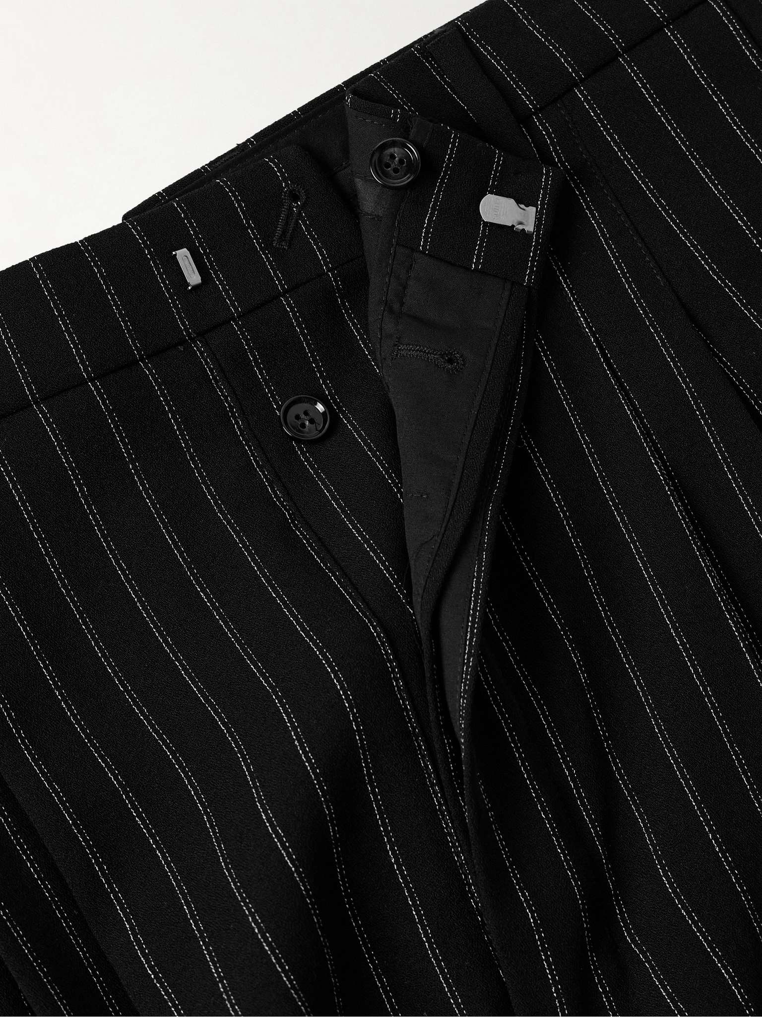 Wide-Leg Pleated Pinstriped Wool Trousers - 3