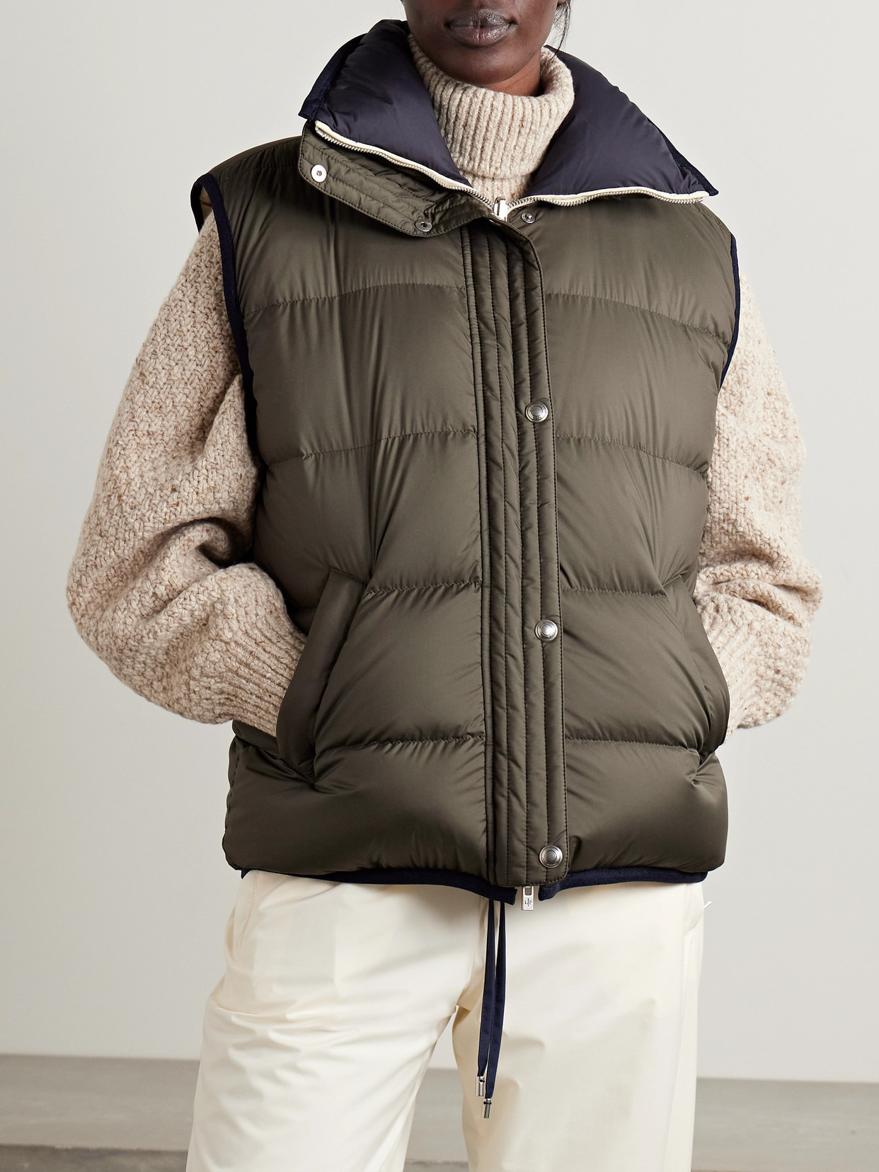 Andry Reversible Two-tone Quilted Shell Down Vest - 6