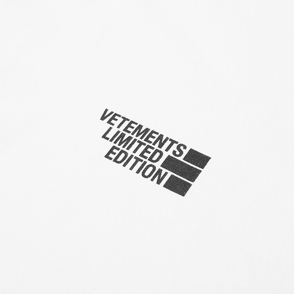 VETEMENTS Logo Limited Edition Tee - 2