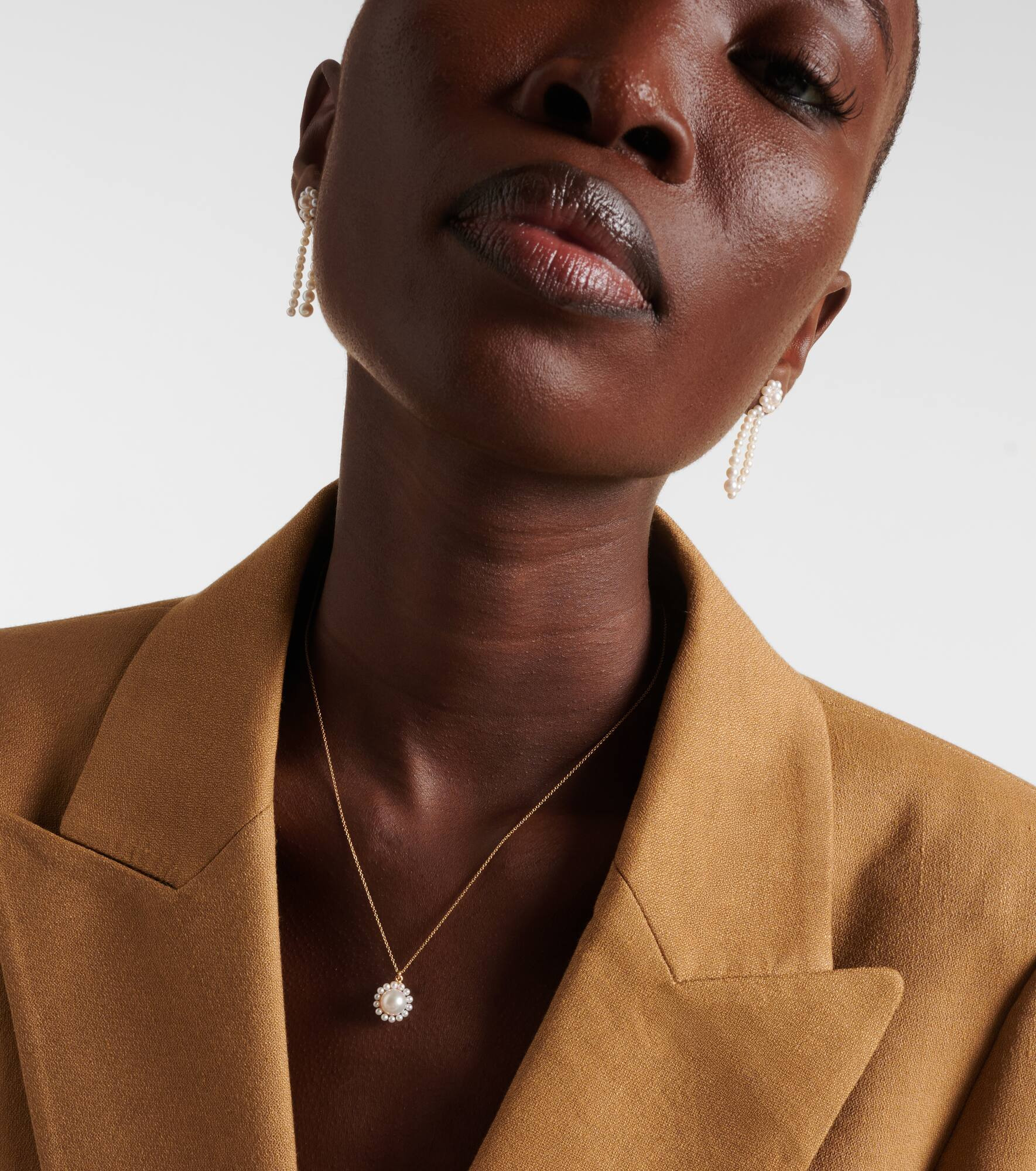 Jeanne Simple 14kt gold necklace with freshwater pearls - 2