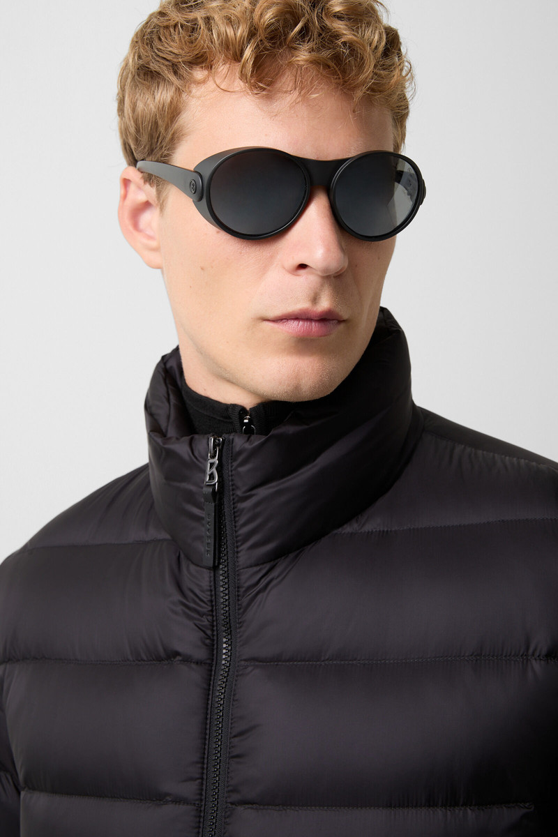 Hugh down jacket in Black 5